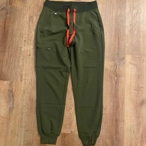 FIGS Olive Zamora Scrub Pants